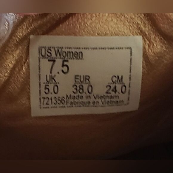 Vans Women's Sneakers in Light Pink and White Size 7.5 - Picture 9 of 10